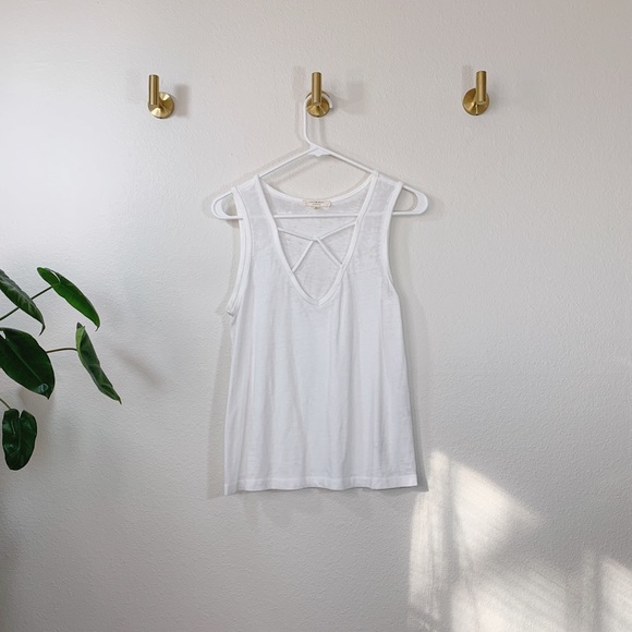 Lucky Brand Strap Front Ombré Tank - Picture 2 of 8